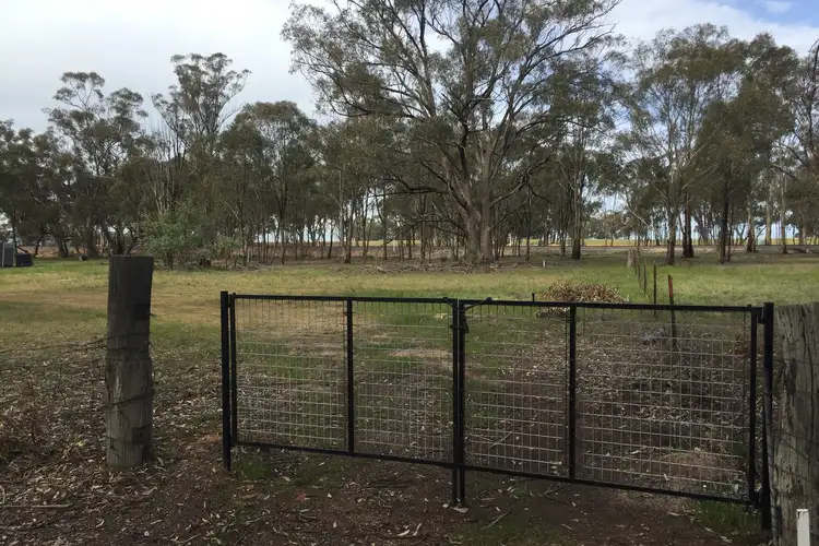 300 Bridgewater-Dunolly Road, Arnold VIC 3551
