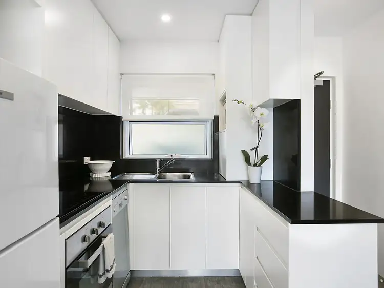 Third view of Homely apartment listing, 2/2 Sheridan Place, Manly NSW 2095