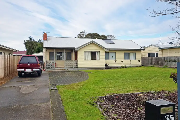 35 Waterford Avenue, Portland VIC 3305