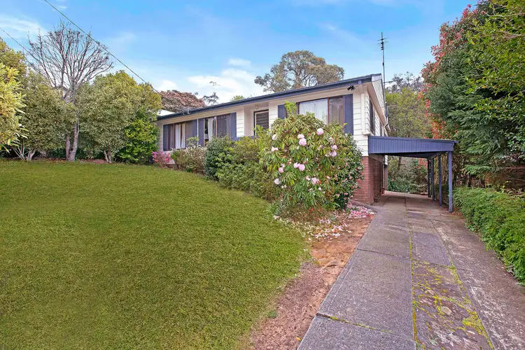 16 Acacia Avenue, Leura NSW 2780