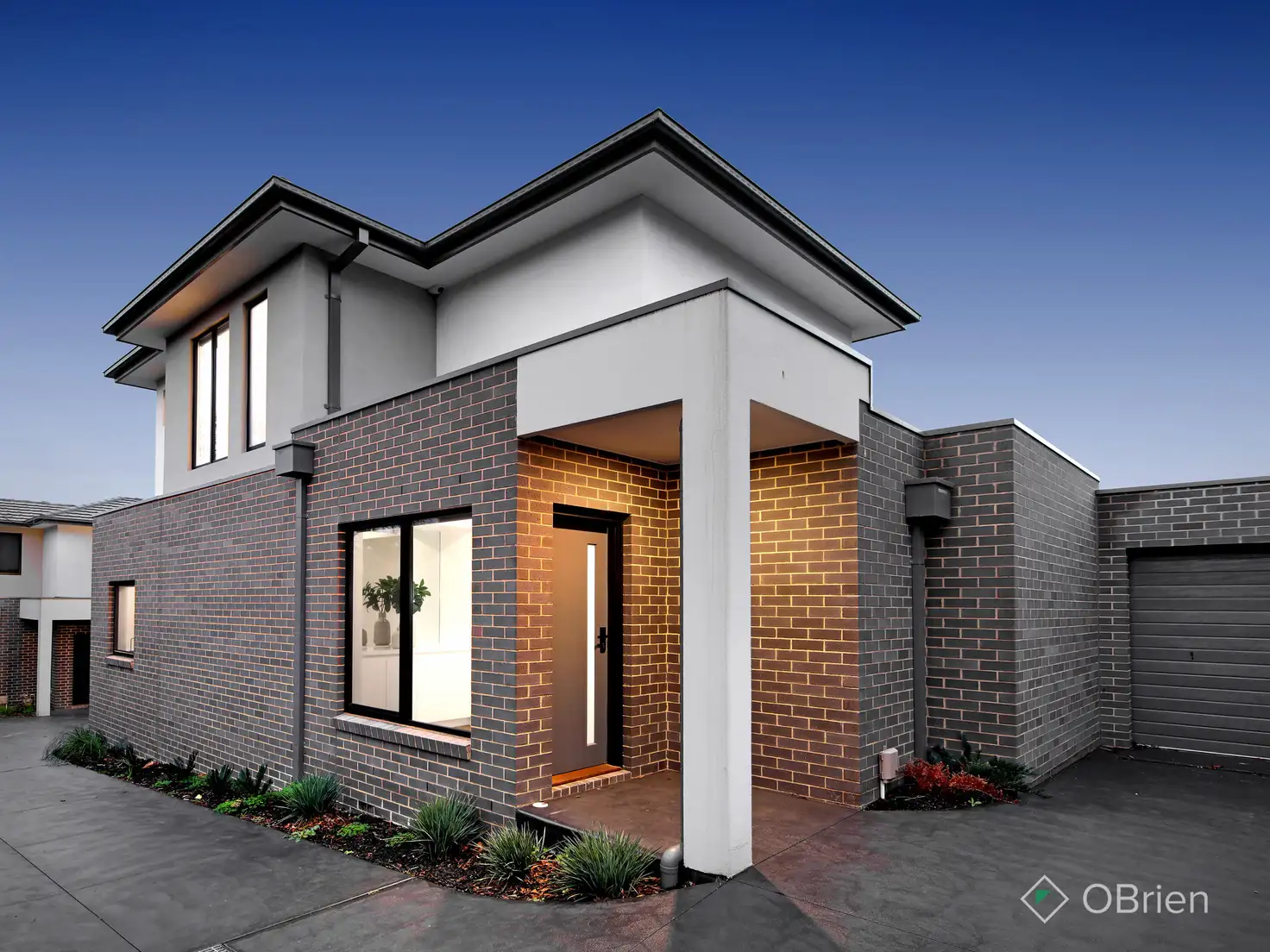 Main view of Homely townhouse listing, 2/14 Wingate Avenue, Mount Waverley VIC 3149