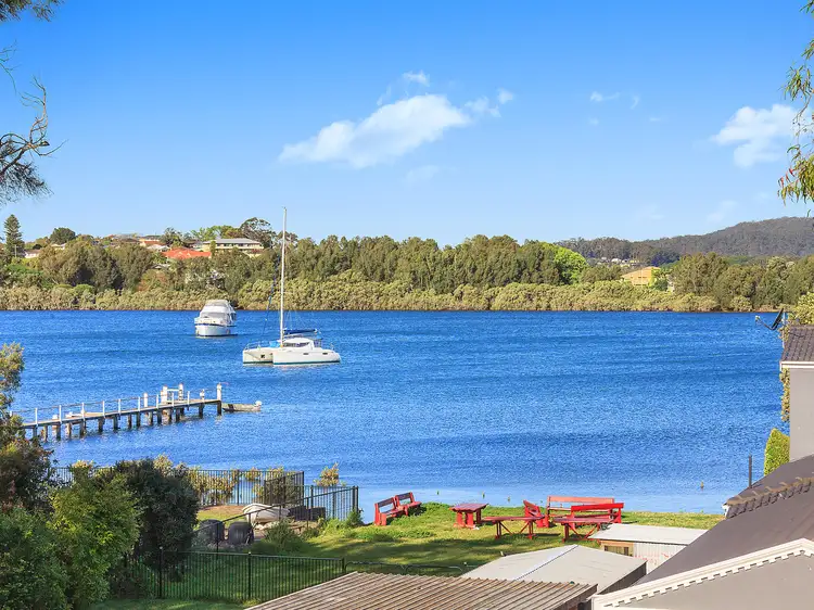 85 Albany Street, Point Frederick NSW 2250