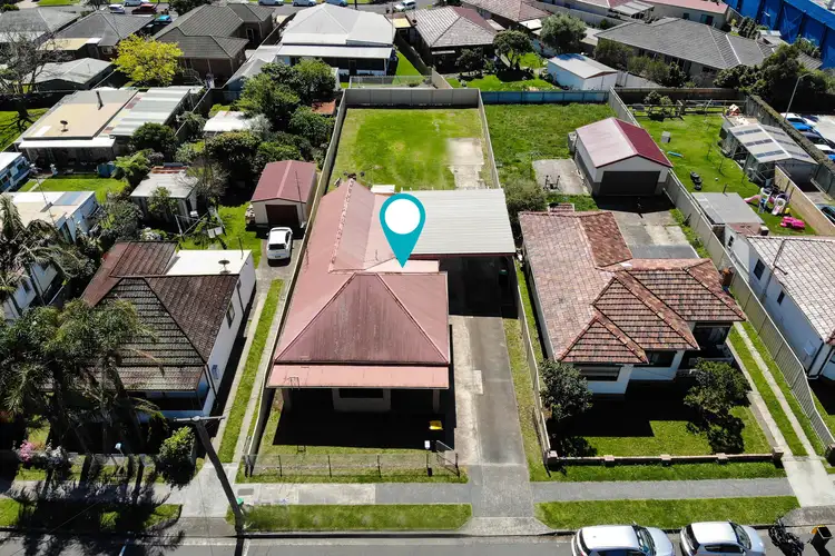 Main view of Homely house listing, 10 Lysaght Street, North Wollongong NSW 2500