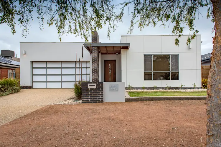 63 Bungle Bungle Crescent, Harrison ACT 2914