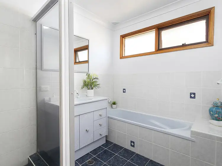 Sixth view of Homely house listing, 302 Farmborough Road, Farmborough Heights NSW 2526