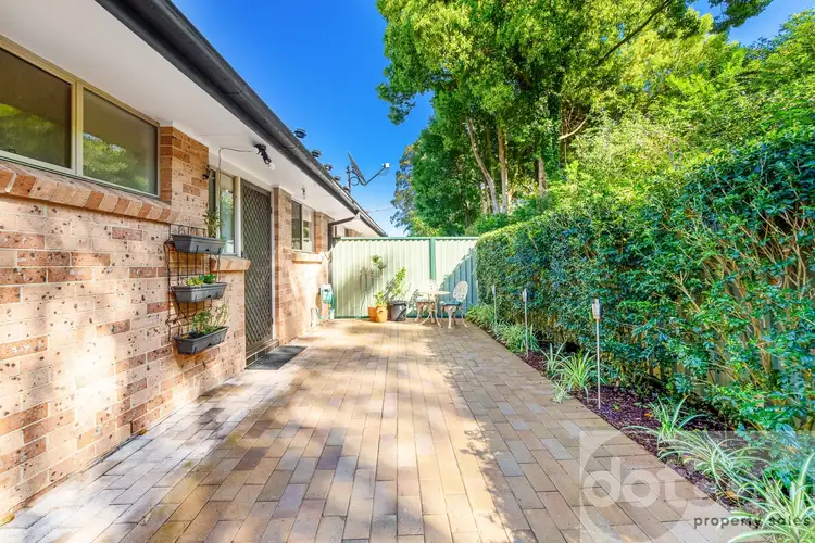Third view of Homely villa listing, 2/207 Albany Street, Point Frederick NSW 2250