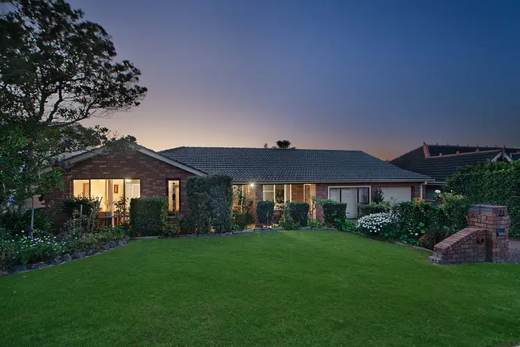 23 Suffolk Drive, Valentine NSW 2280