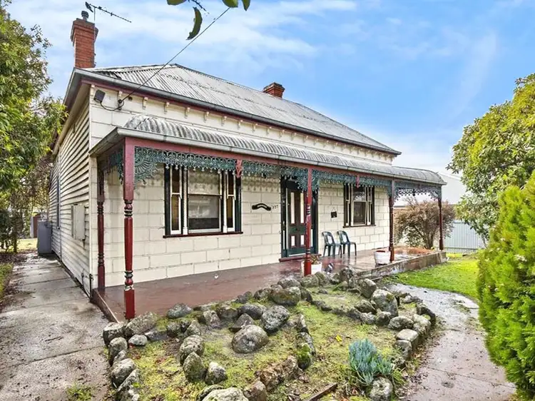 327 Barkly Street, Ararat VIC 3377