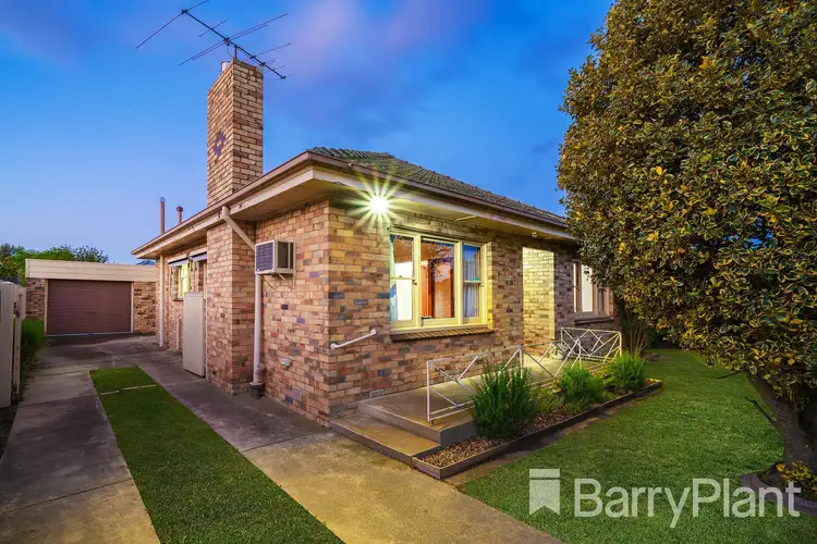 2 Spruhan Avenue, Norlane VIC 3214