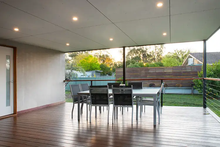 Second view of Homely house listing, 2 Martin Court, Kangaroo Flat VIC 3555