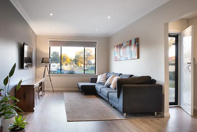 Fourth view of Homely house listing, 2 Martin Court, Kangaroo Flat VIC 3555