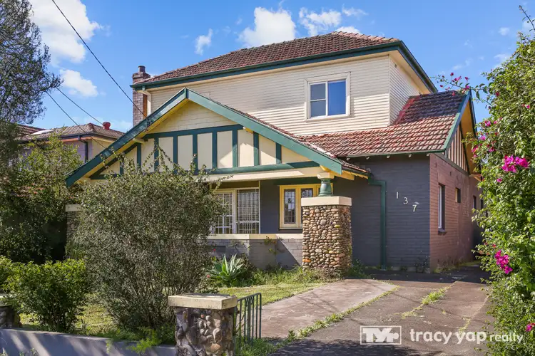 137 Fullers Road (Quiet Side), Chatswood NSW 2067