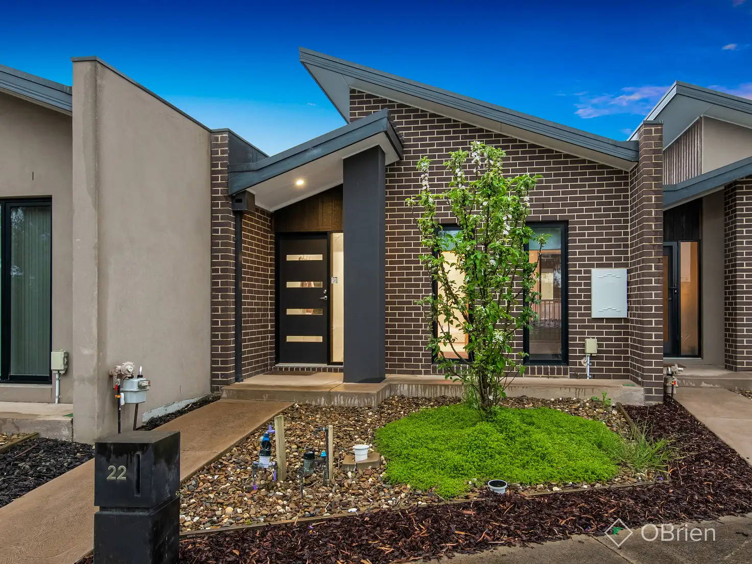 Main view of Homely townhouse listing, 22 Lexington Crescent, Officer VIC 3809