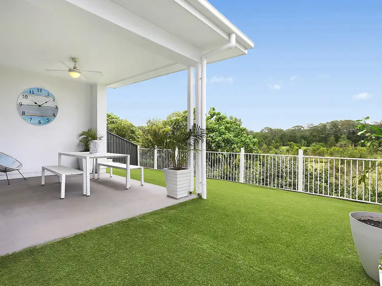 22 Magnetic Lane, Meridan Plains QLD 4551