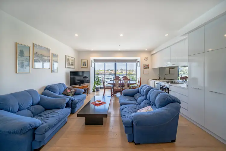 Fourth view of Homely apartment listing, 403/21 Queen Street, Blackburn VIC 3130