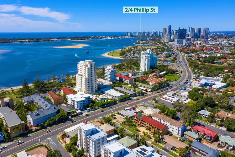 2/4-6 Phillip Street, Labrador QLD 4215