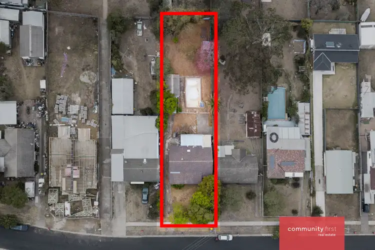 Second view of Homely house listing, 21 Parkland Avenue, Macquarie Fields NSW 2564