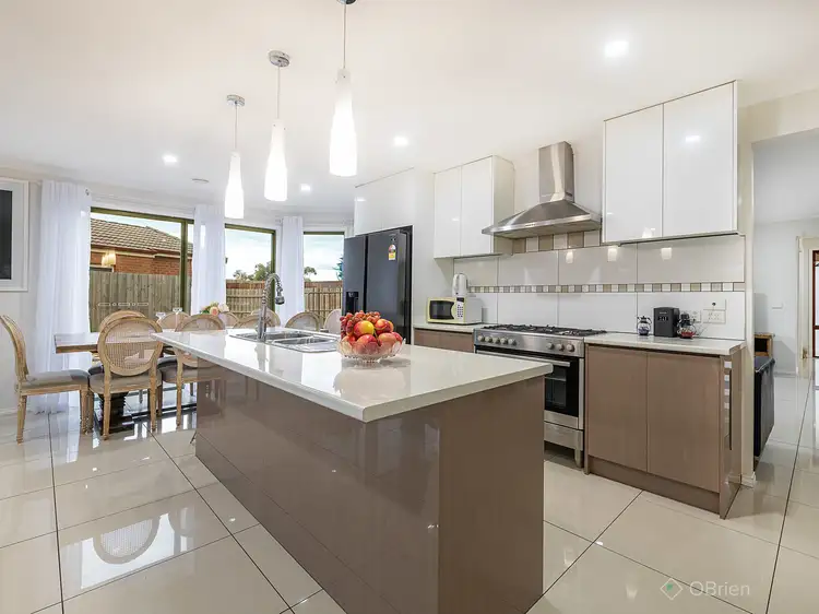 Sixth view of Homely house listing, 8 Tantallon Boulevard, Beaconsfield VIC 3807