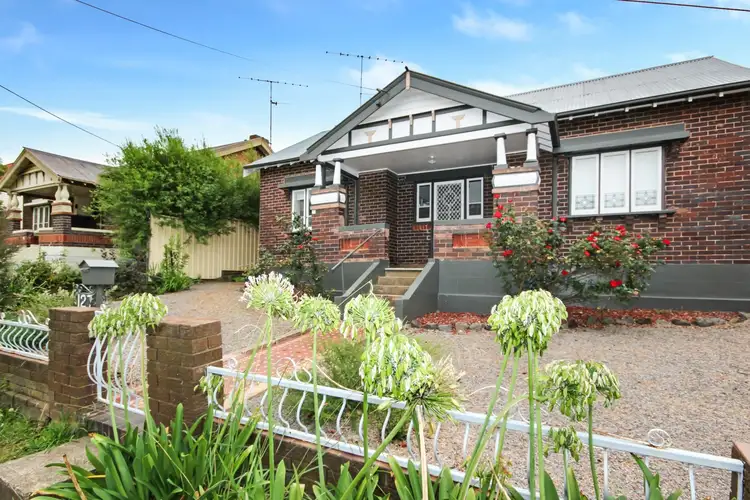 127 Clinton Street, Goulburn NSW 2580
