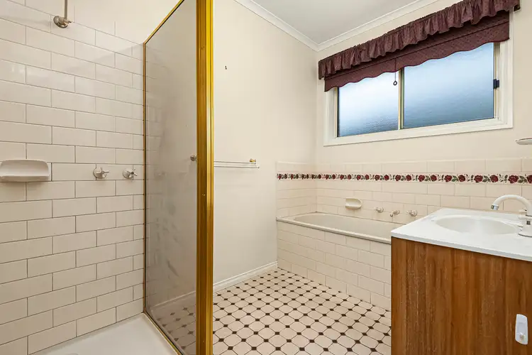 Sixth view of Homely unit listing, 28A Proctor Crescent, Keilor Downs VIC 3038