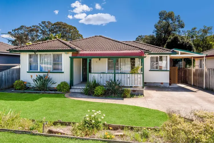 9 Peter Parade, Old Toongabbie NSW 2146