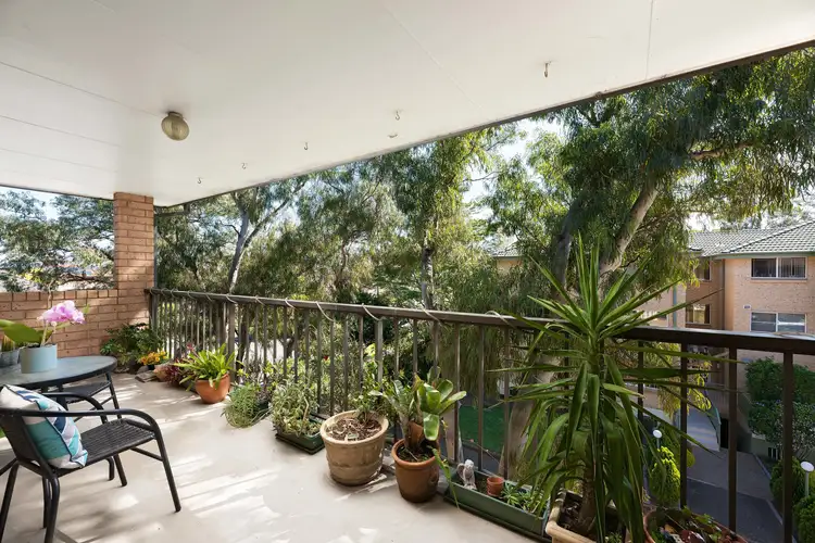 6/131 Oak Road, Kirrawee NSW 2232
