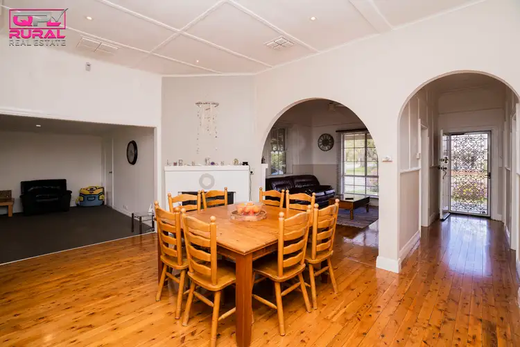 Fifth view of Homely house listing, 1 Grosvenor Street, Narrandera NSW 2700