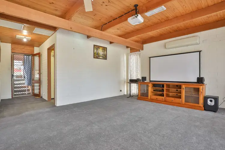 Fifth view of Homely house listing, 25 Riverview Drive, Dareton NSW 2717
