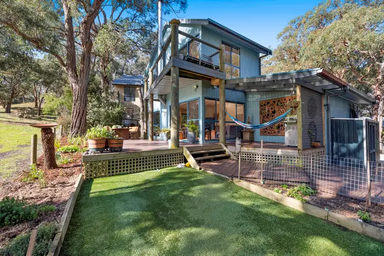 2/12 Lascelles Terrace, Lorne VIC 3232