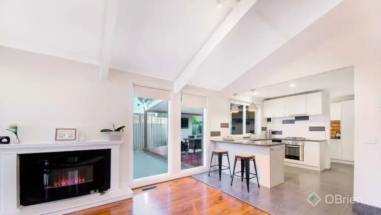 Fifth view of Homely house listing, 2 Leicester Court, Somerville VIC 3912