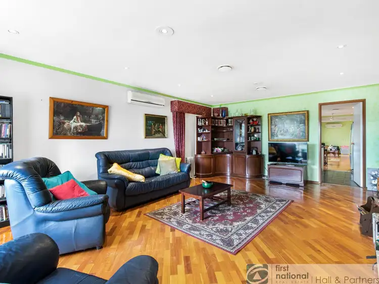 Second view of Homely house listing, 4 Melissa Court, Hampton Park VIC 3976
