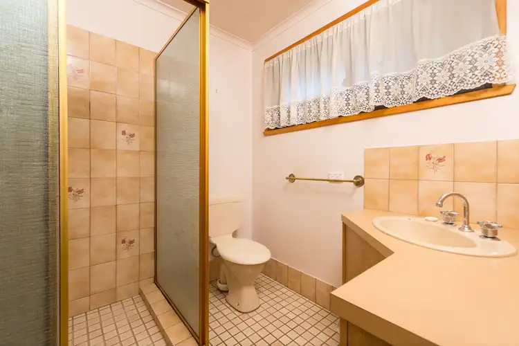 Seventh view of Homely house listing, 8 Bourke Crescent, Wodonga VIC 3690