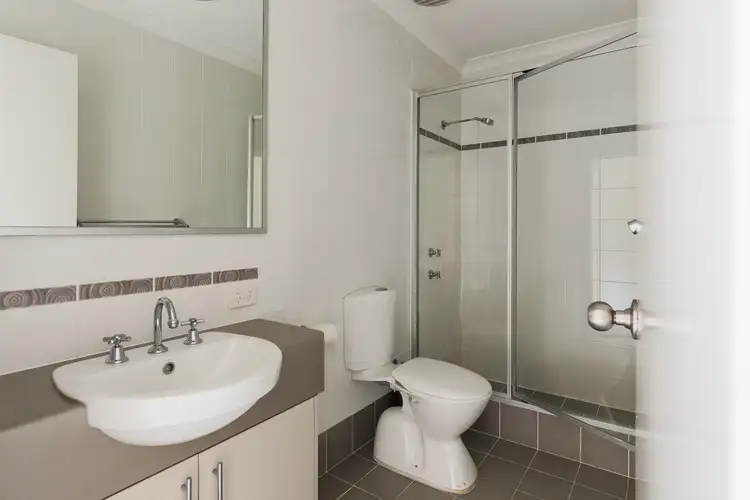 Fourth view of Homely villa listing, 4/19 Pittwater Way, Success WA 6164