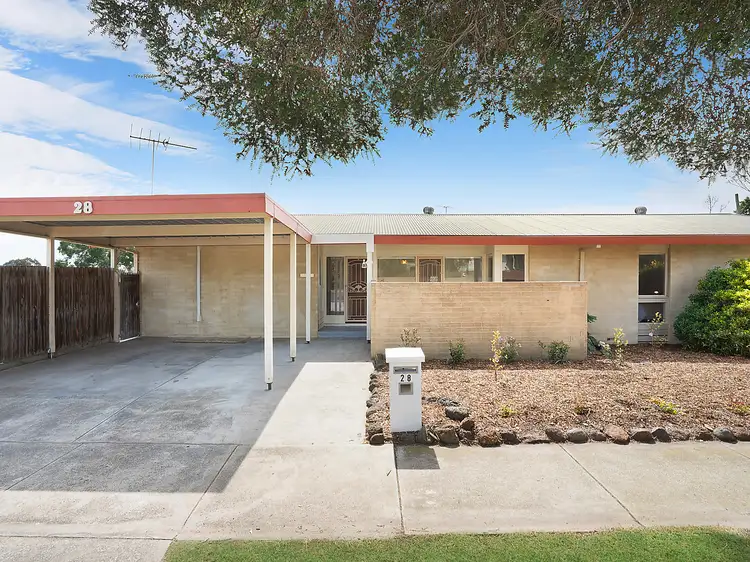 28 Glengarwyn Road, Leopold VIC 3224