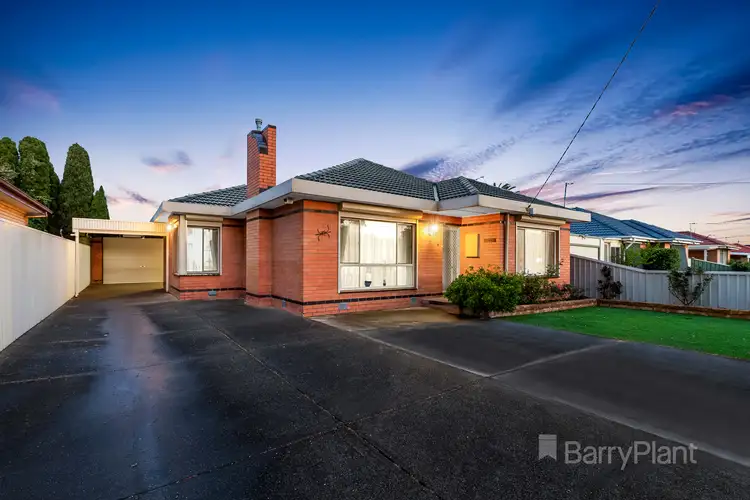 12 Watford Road, St Albans VIC 3021