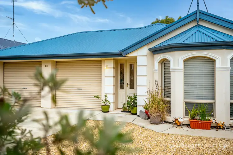12 Robb Street, Encounter Bay SA 5211