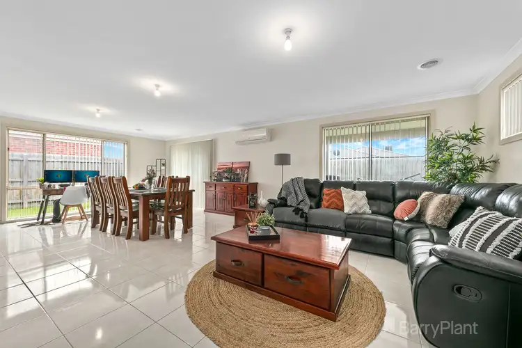 Third view of Homely house listing, 6 Bronzewing Street, Pakenham VIC 3810