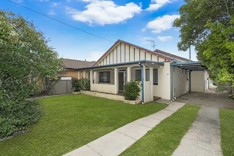 44 Cooma Street, Queanbeyan NSW 2620