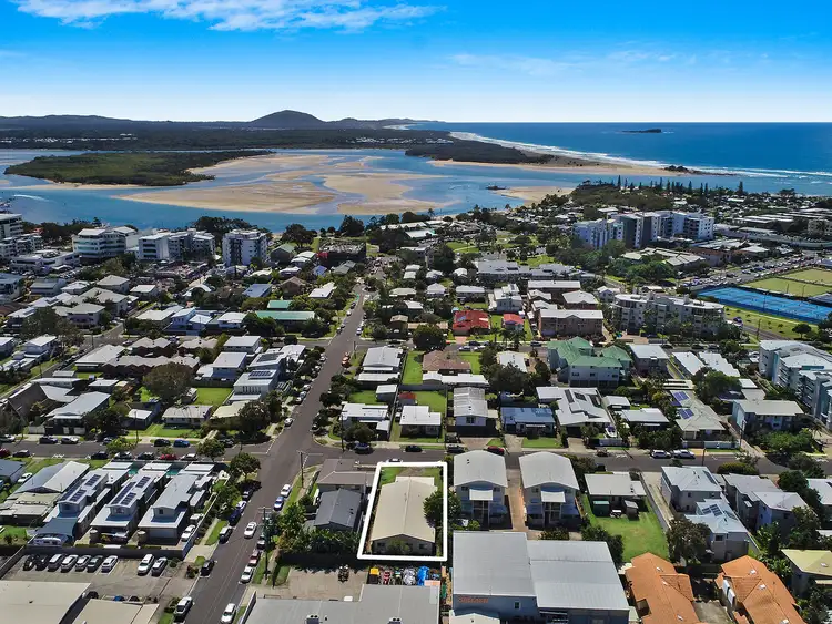 Main view of Homely block of units listing, 17 Hinkler Parade, Maroochydore QLD 4558