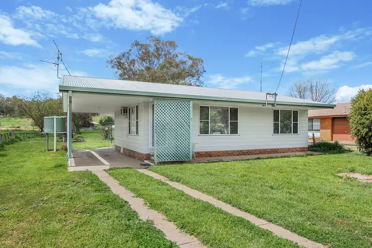 7 Elizabeth Street, Wallabadah NSW 2343