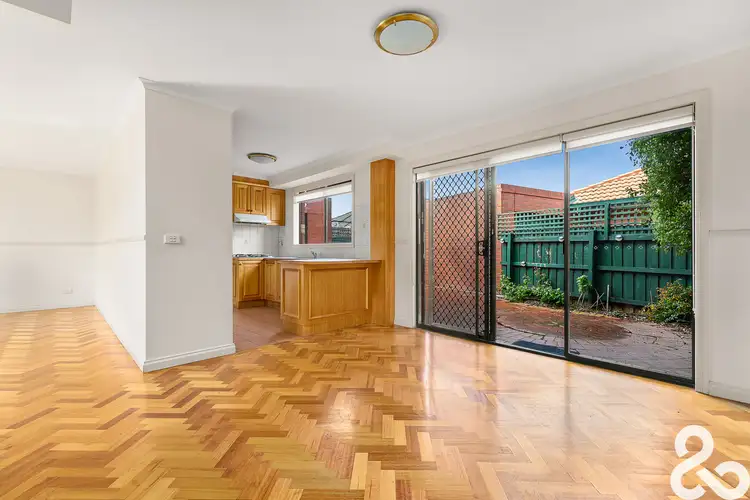 Fourth view of Homely house listing, 2 Pivot Place, Mill Park VIC 3082