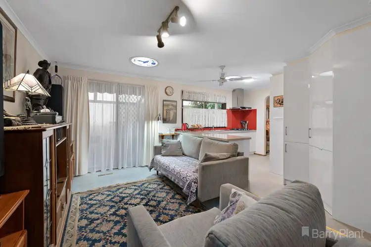Fifth view of Homely house listing, 3 Tamarisk Road, Narre Warren VIC 3805