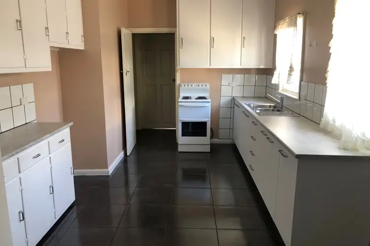 Fifth view of Homely house listing, 17 Leonora Street, Robinvale VIC 3549