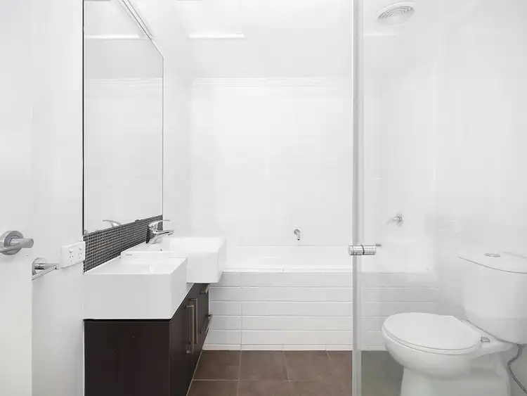 Fifth view of Homely apartment listing, 2/40 Murray Street, Yarraville VIC 3013
