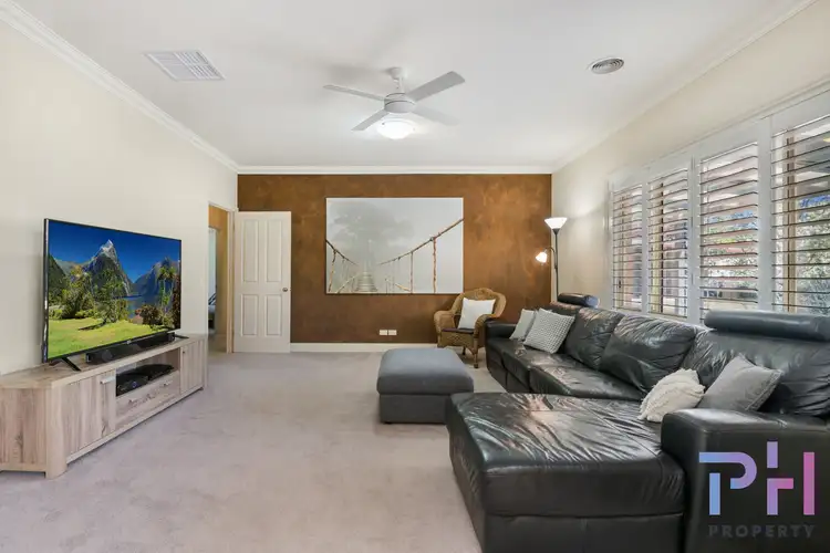 Second view of Homely house listing, 10 Meadow Court, Strathfieldsaye VIC 3551