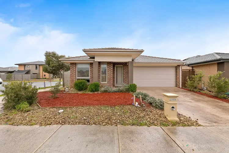 10 Anice Street, Cranbourne East VIC 3977