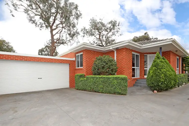 Main view of Homely unit listing, 2/19 Pinnacle Avenue, Ferntree Gully VIC 3156