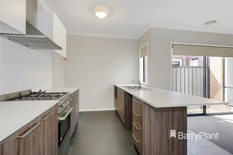 Sixth view of Homely house listing, 9 Crosskeys Road, Craigieburn VIC 3064