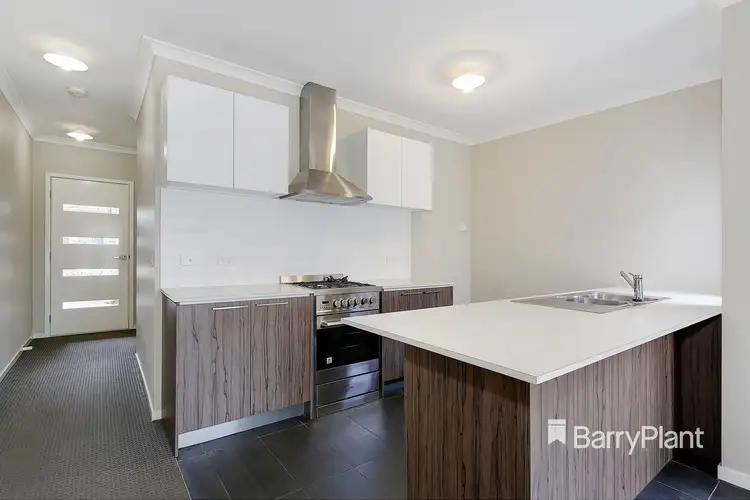 Seventh view of Homely house listing, 9 Crosskeys Road, Craigieburn VIC 3064