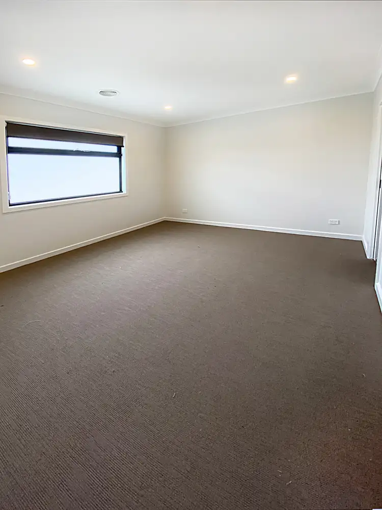 Seventh view of Homely townhouse listing, 2/2 Valerian Avenue, Altona North VIC 3025